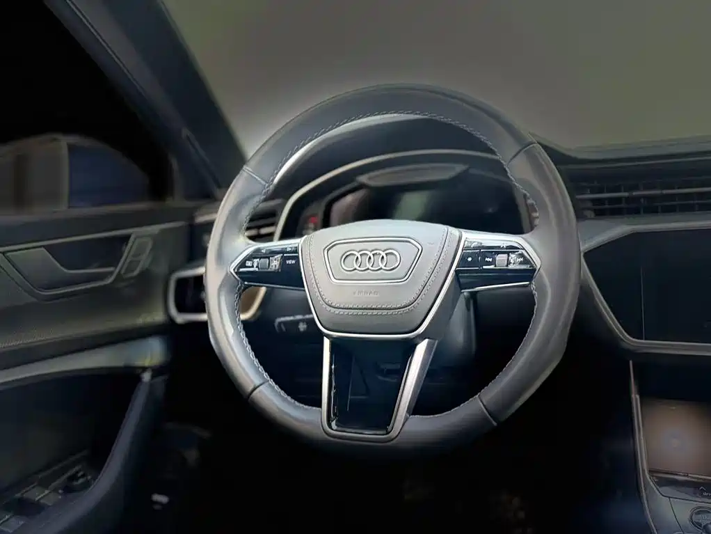 Audi A6L 2024 — фото 15