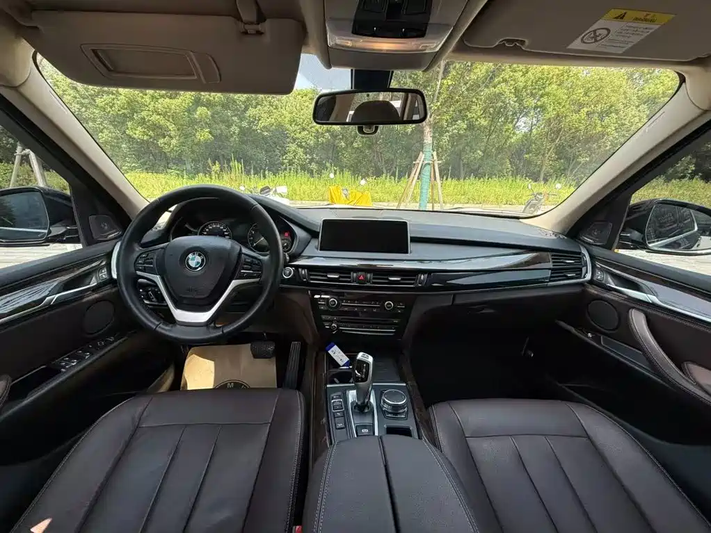 BMW X5 2019 — фото 11