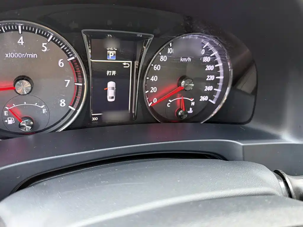 Toyota Crown 2018