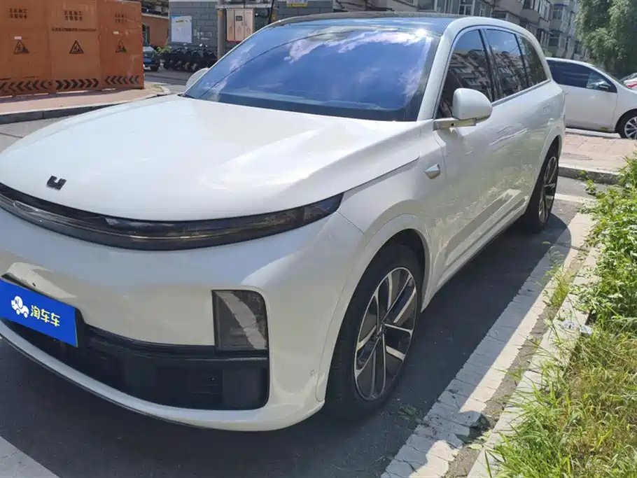 Li Auto Li L7 2025