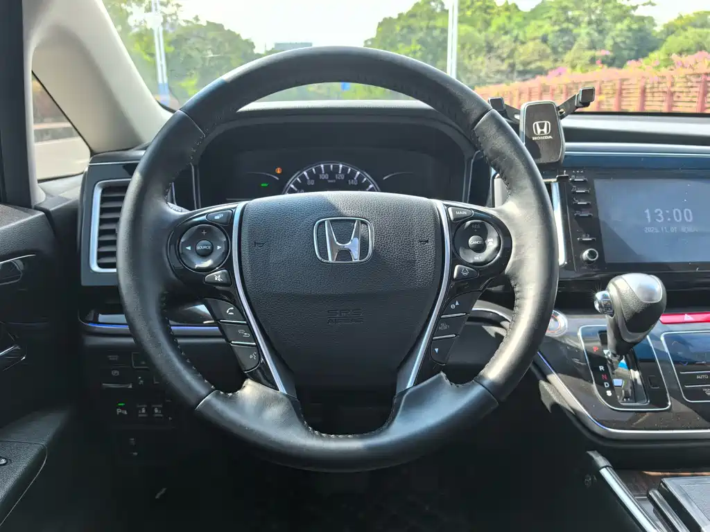 Honda Elysion 2020 — фото 16