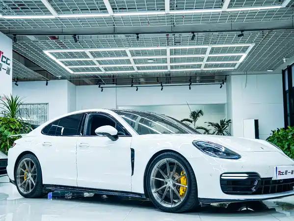 Porsche Panamera 2017