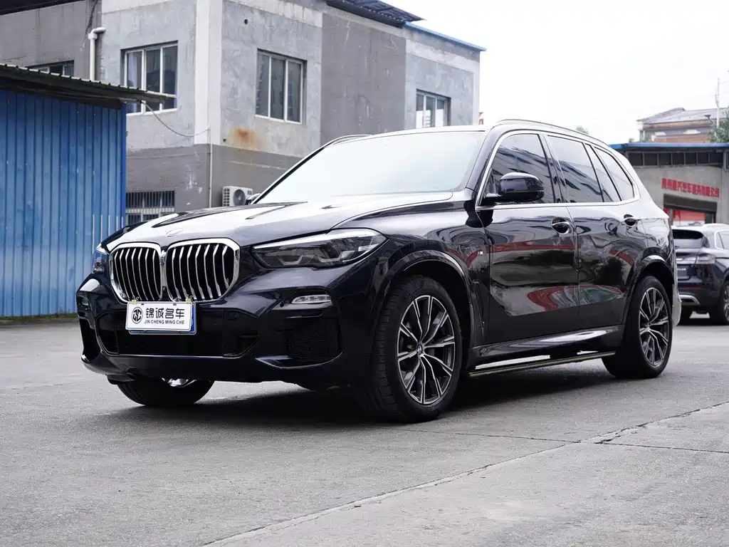 BMW X5 2020 — фото 1