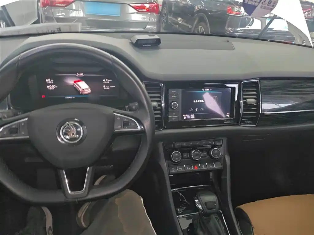 Skoda Kodiaq GT 2019 — фото 6