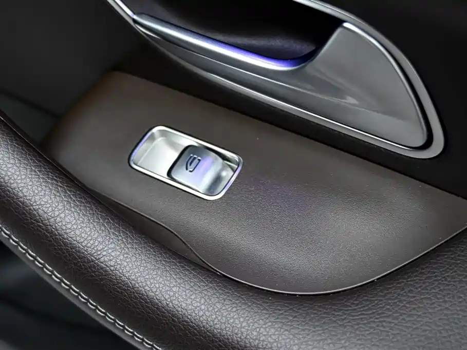 Mercedes-Benz GLS 2021 — фото 27