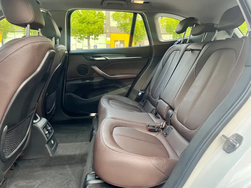 BMW X1 New Energy 2018 — фото 10