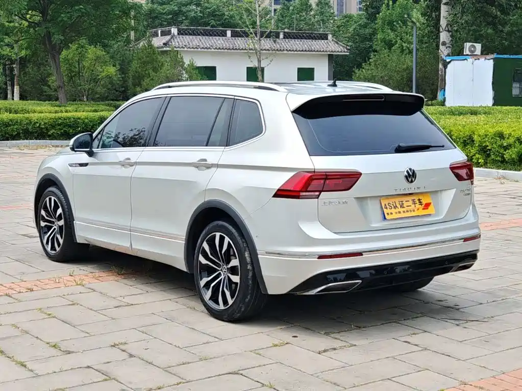 Volkswagen Tiguan L 2021
