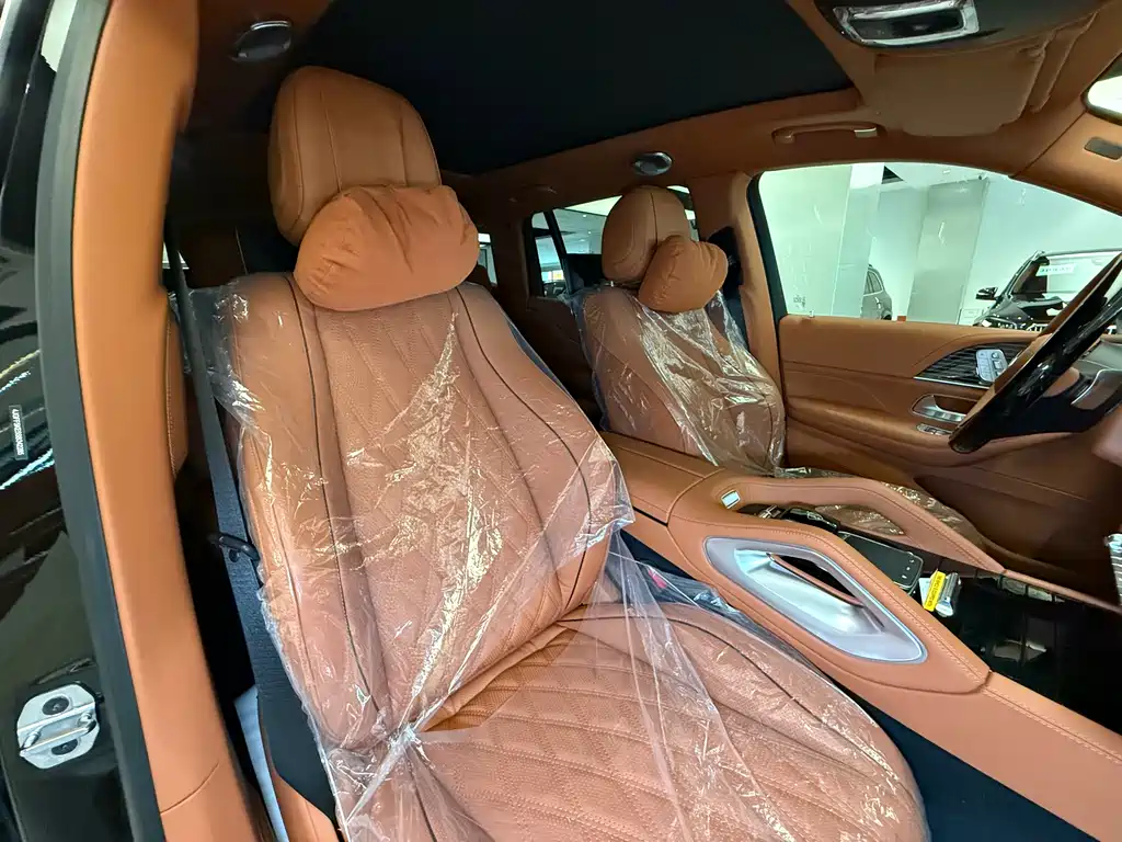 Mercedes-Benz GLS — фото 16
