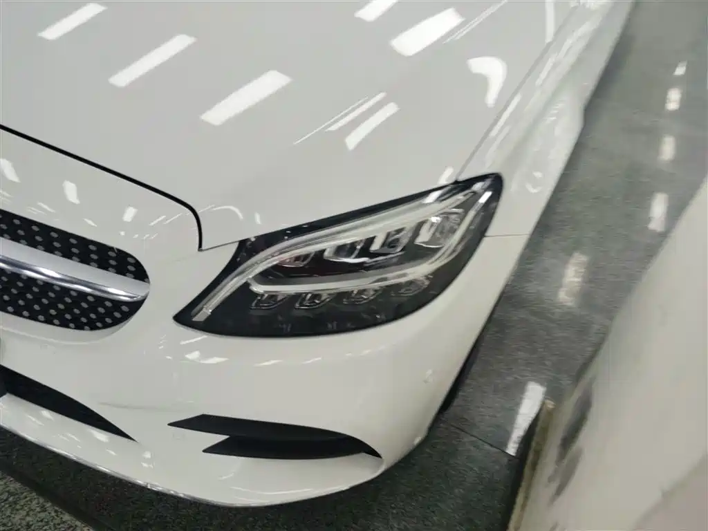 Mercedes-Benz C-Class 2020 — фото 18