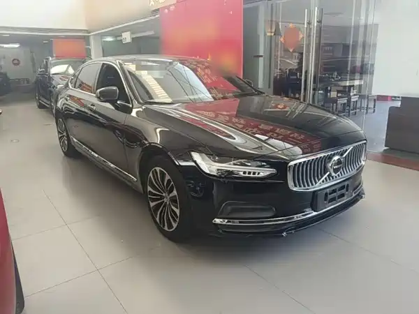 Volvo S90 2023