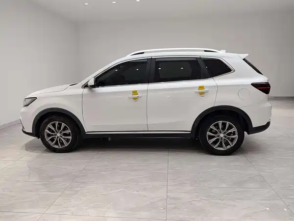 Roewe RX5 2021