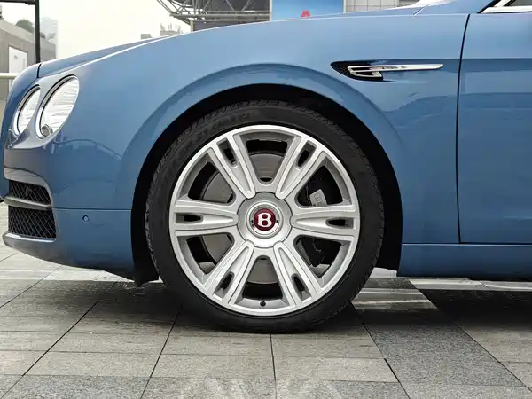 Bentley Flying Spur 2017