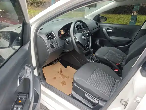 Volkswagen Polo 2016