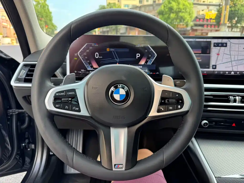 BMW 3 Series 2023 — фото 16