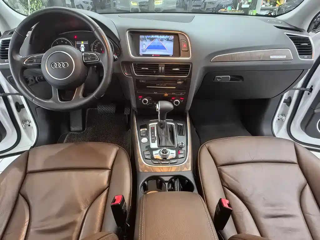 Audi Q5 2015 — фото 11