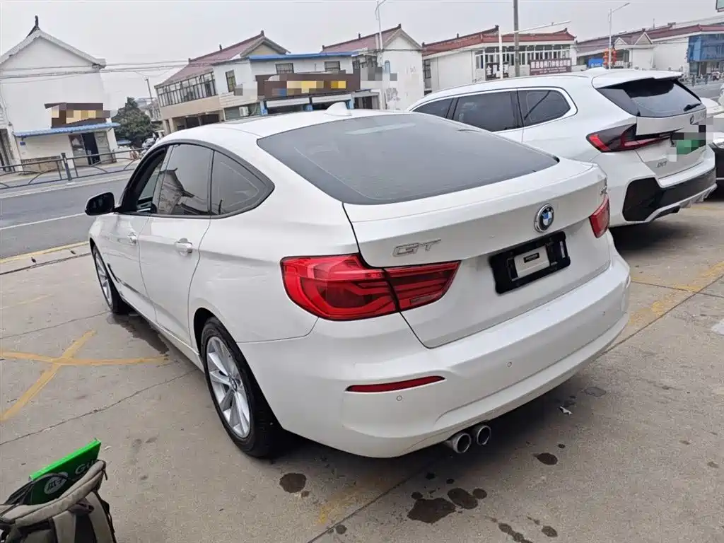 BMW 3 Series GT 2017 — фото 23