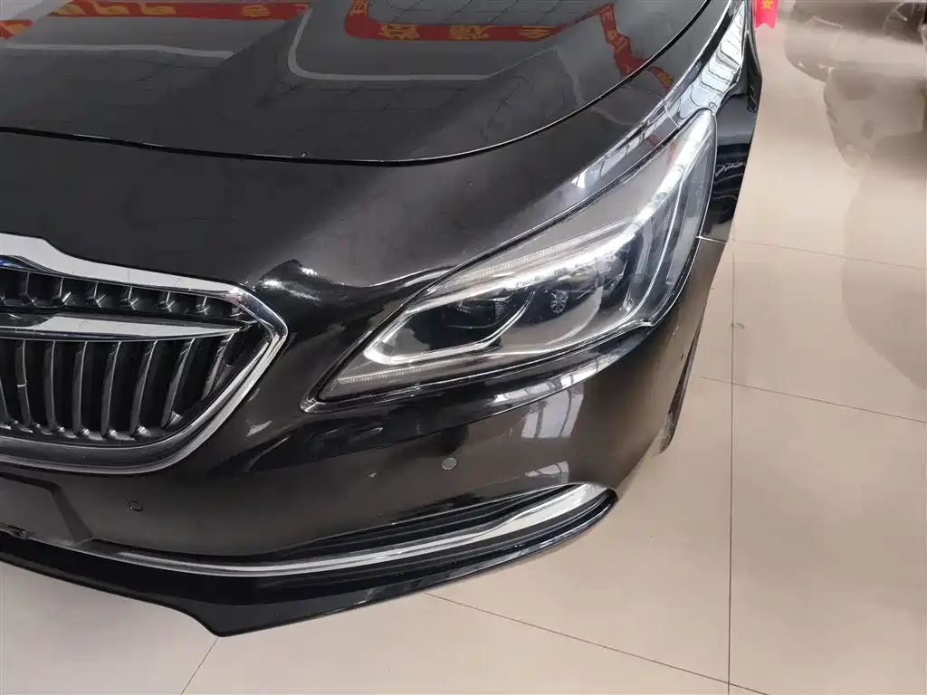 Buick LaCrosse 2019 — фото 24