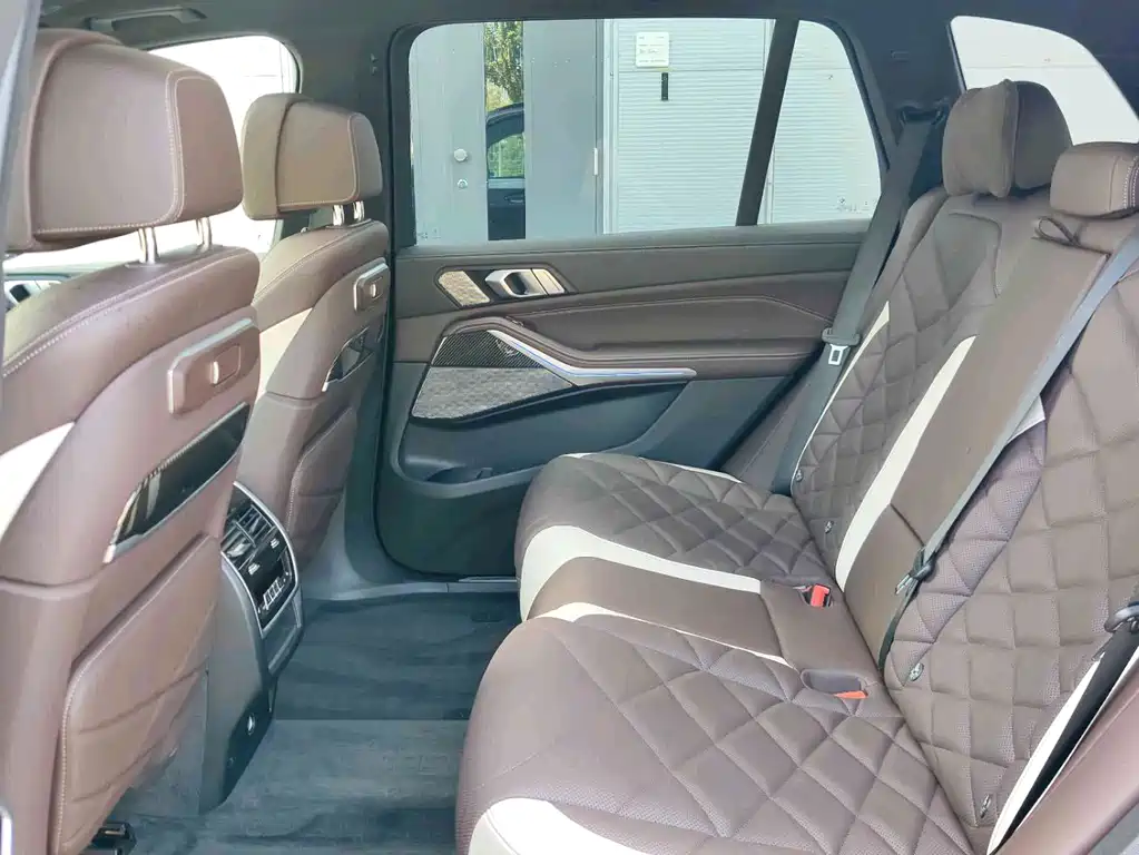BMW X5 2024 — фото 13
