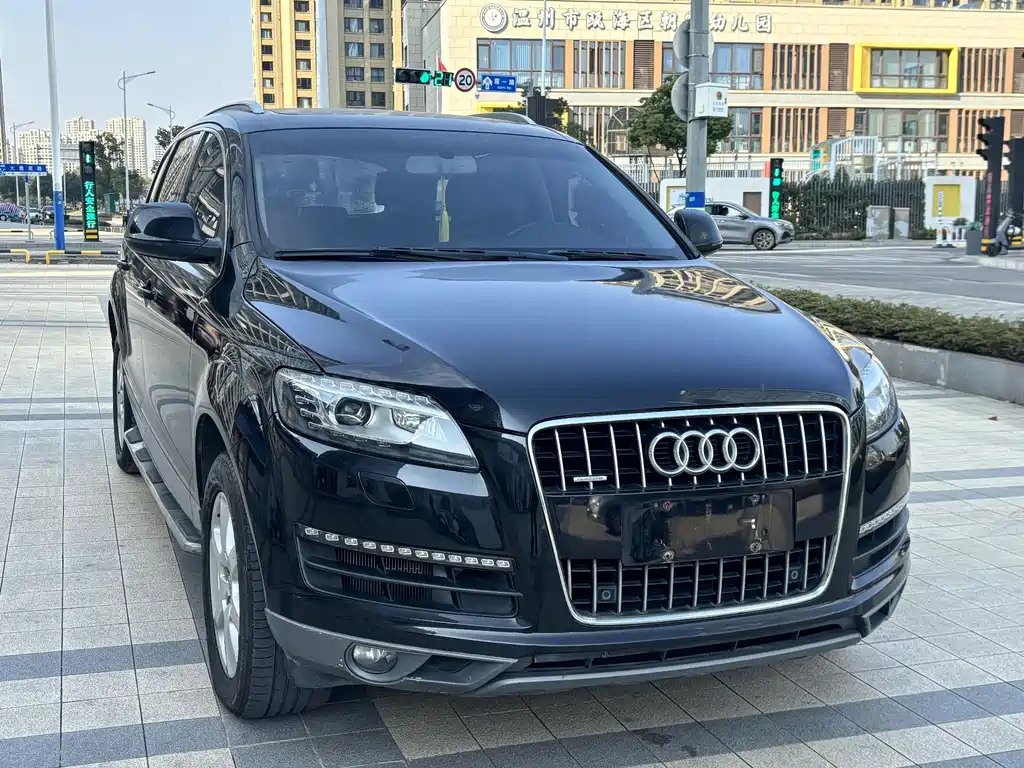 Audi Q7 2014 — фото 3