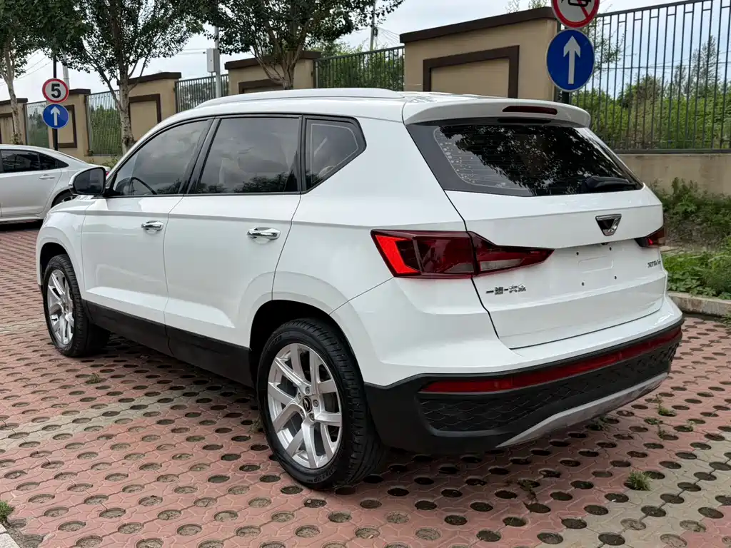 Jetta VS5 2023