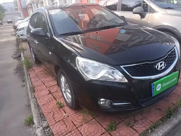 Hyundai Yuedong 2015