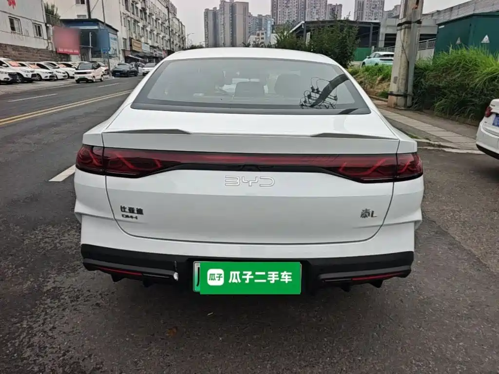 BYD Qin L 2025 — фото 6
