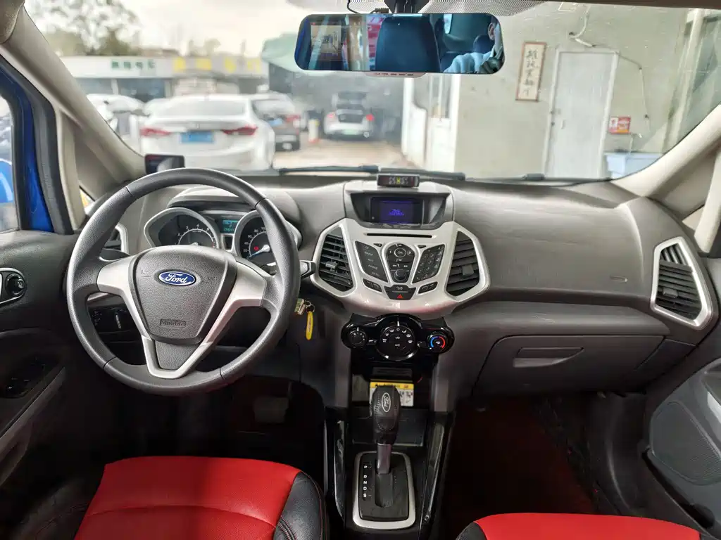 Ford Ecosport 2013 — фото 9