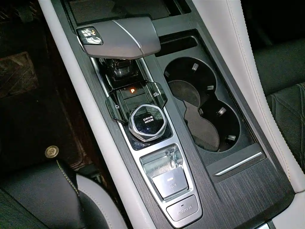 Changan CS75 PLUS 2023 — фото 10