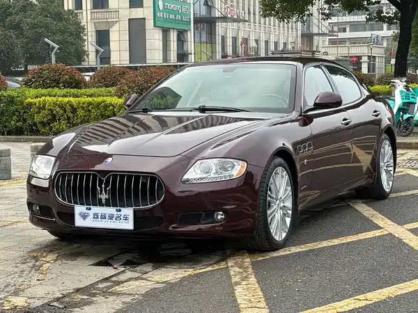 Maserati Quattroporte 2010