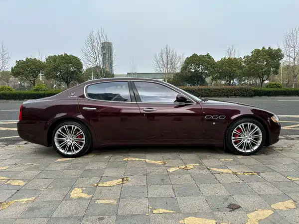 Maserati Quattroporte 2010