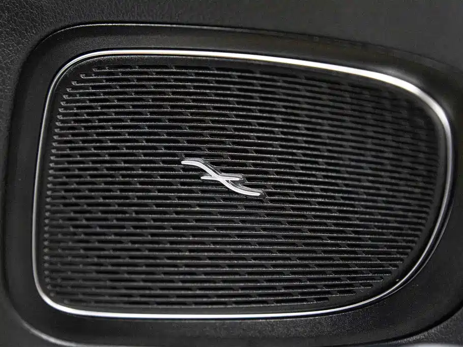 Mercedes-Benz C-Class 2022 — фото 30