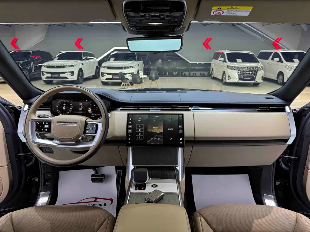 Land Rover Range Rover 2024 — фото 11