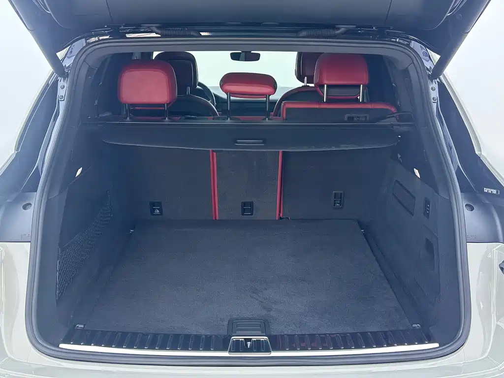 Porsche Cayenne 2020 — фото 15