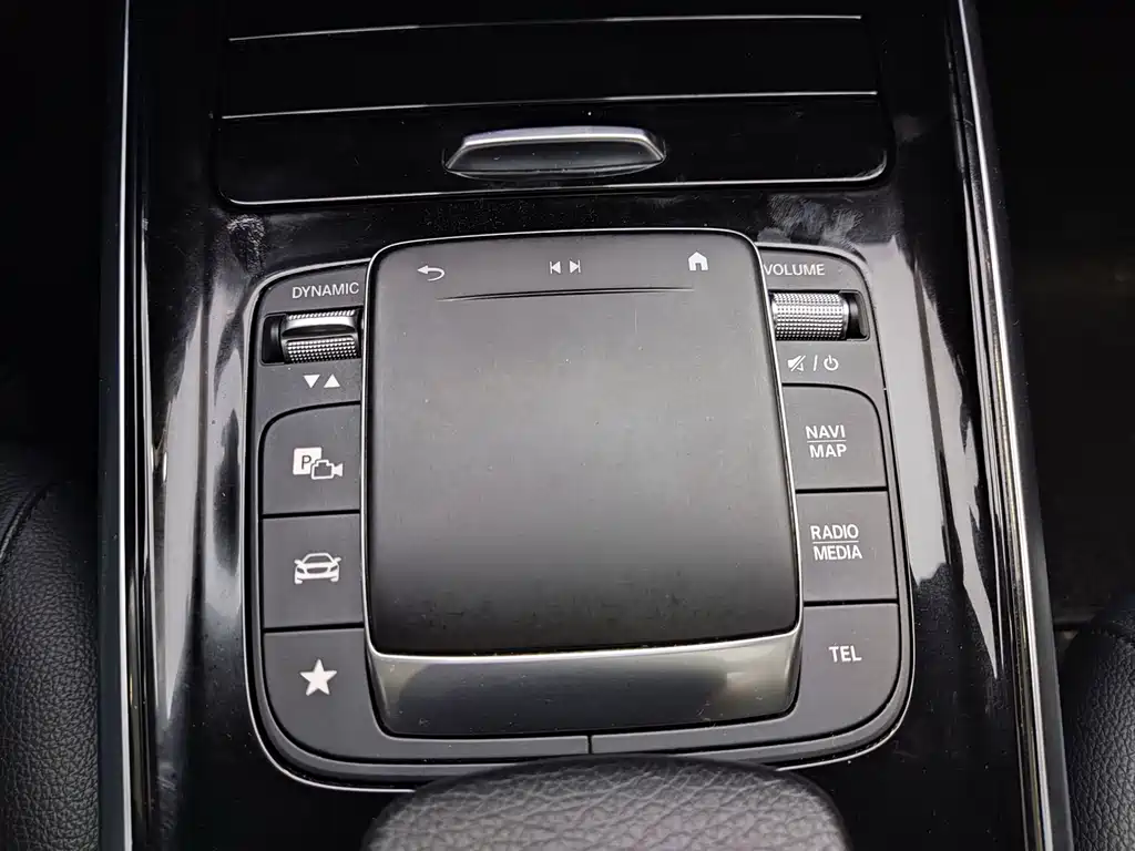 Mercedes-Benz GLB 2020 — фото 17