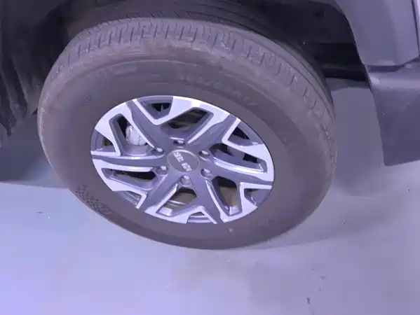 BAIC BJ40 2025
