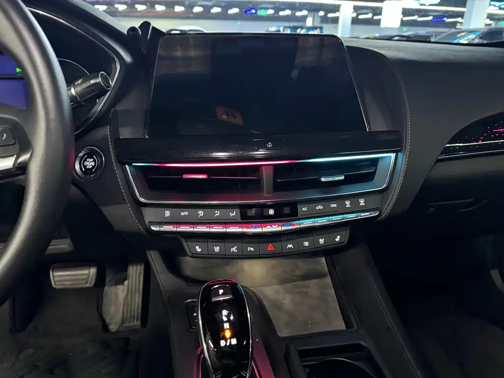 Cadillac CT5 2023 — фото 12
