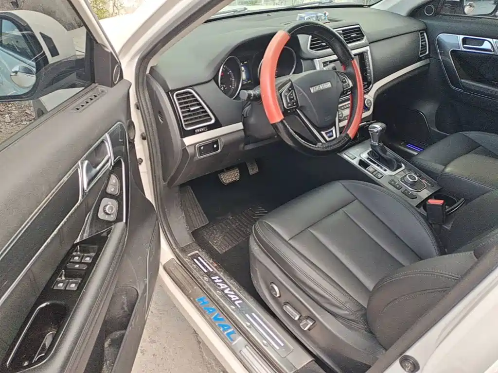 Haval H6 Coupe 2015 — фото 16