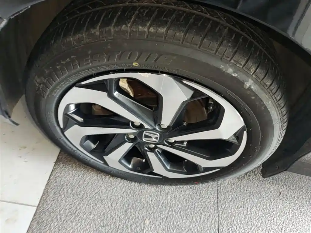Honda Accord 2016 — фото 23