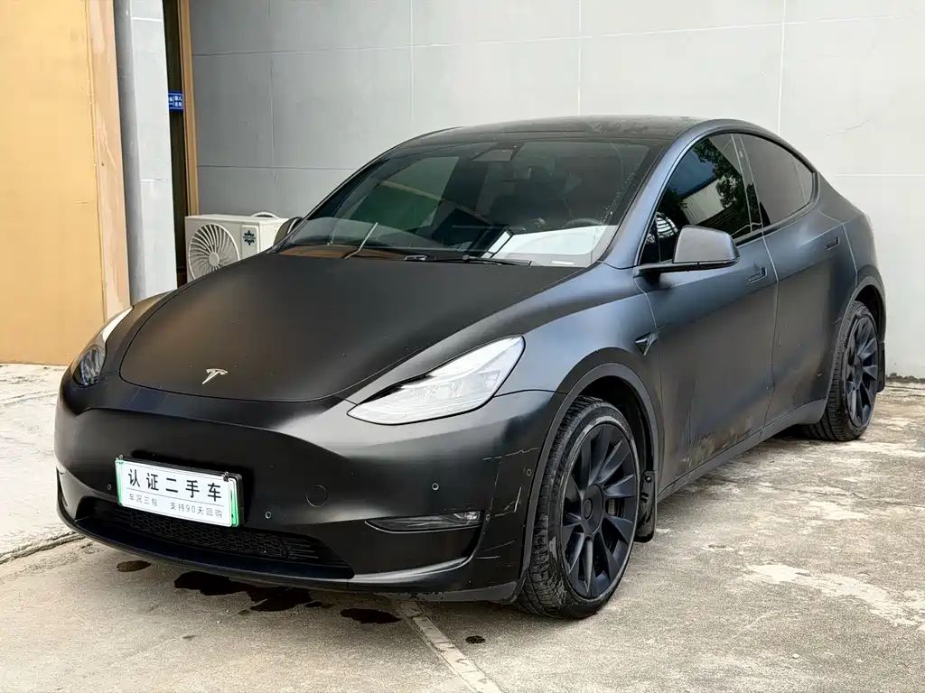 Tesla Model Y 2023 — фото 1