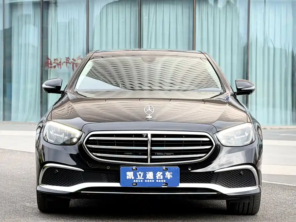 Mercedes-Benz E-Class 2022 — фото 2