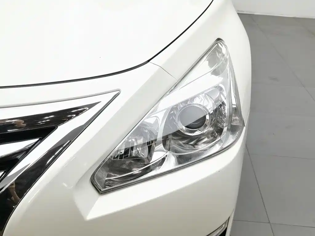Nissan Teana 2015