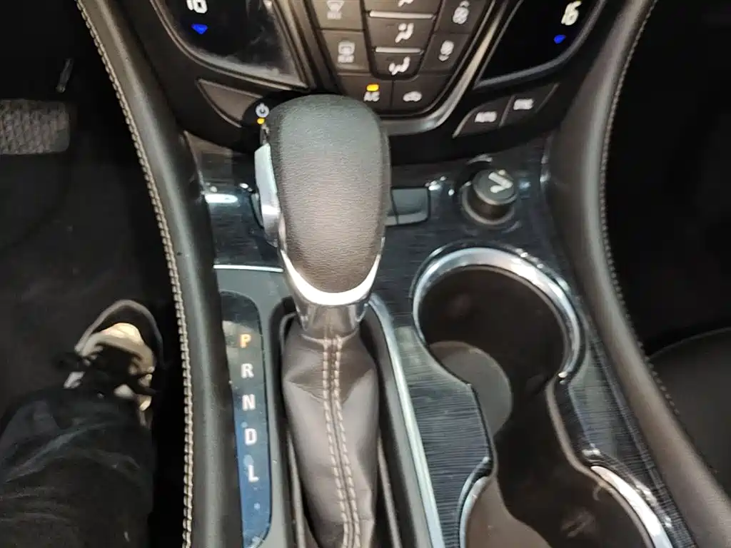 Buick Envision Plus 2015 — фото 14
