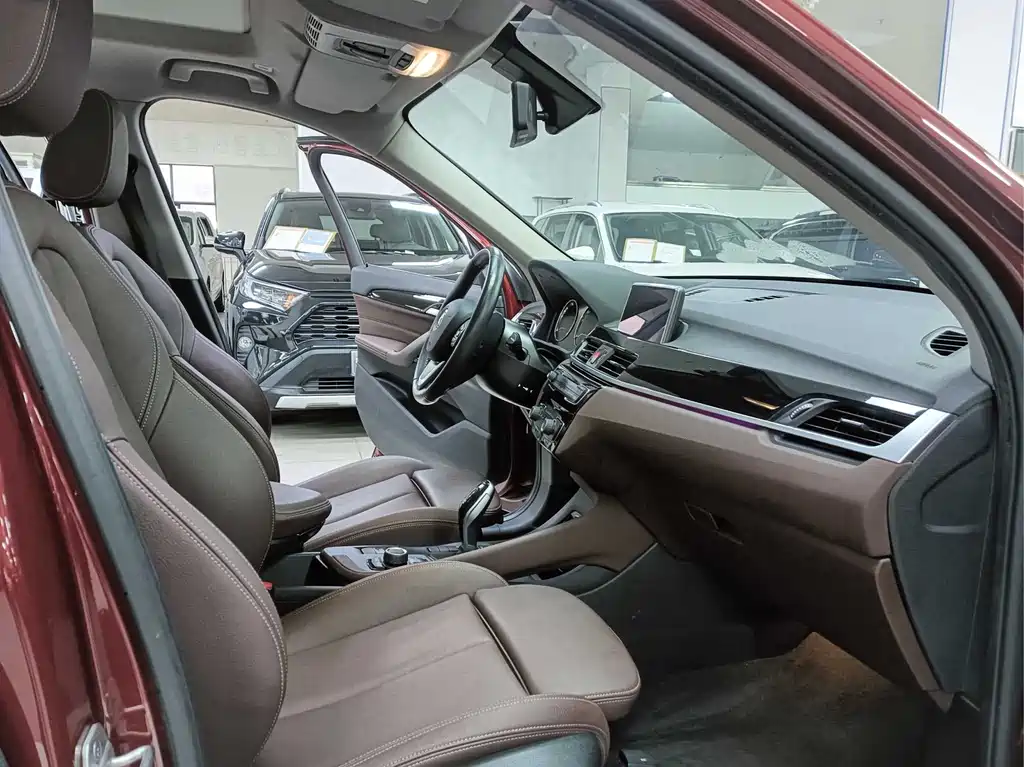 BMW X1 2020 — фото 10