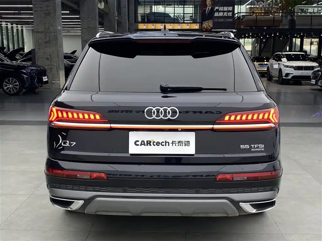 Audi Q7 2020 — фото 3