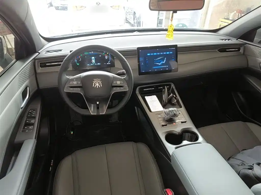 BYD Qin PLUS 2025 — фото 10