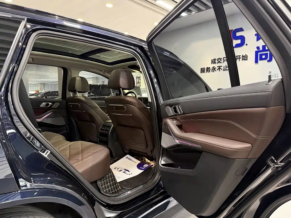 BMW X5 2024 — фото 12