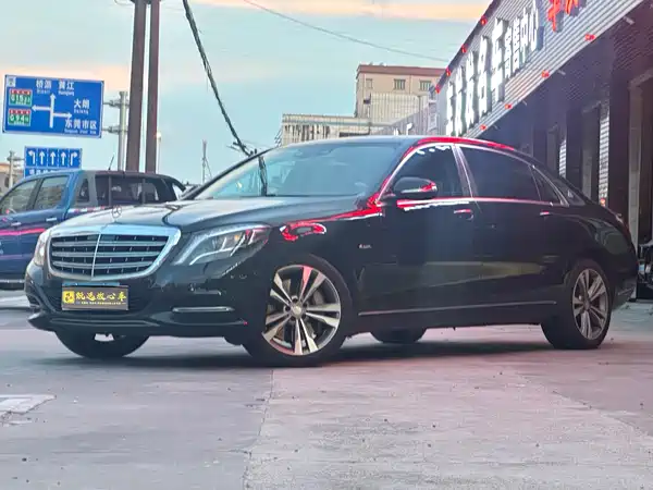 Mercedes-Benz Maybach S-Class 2015