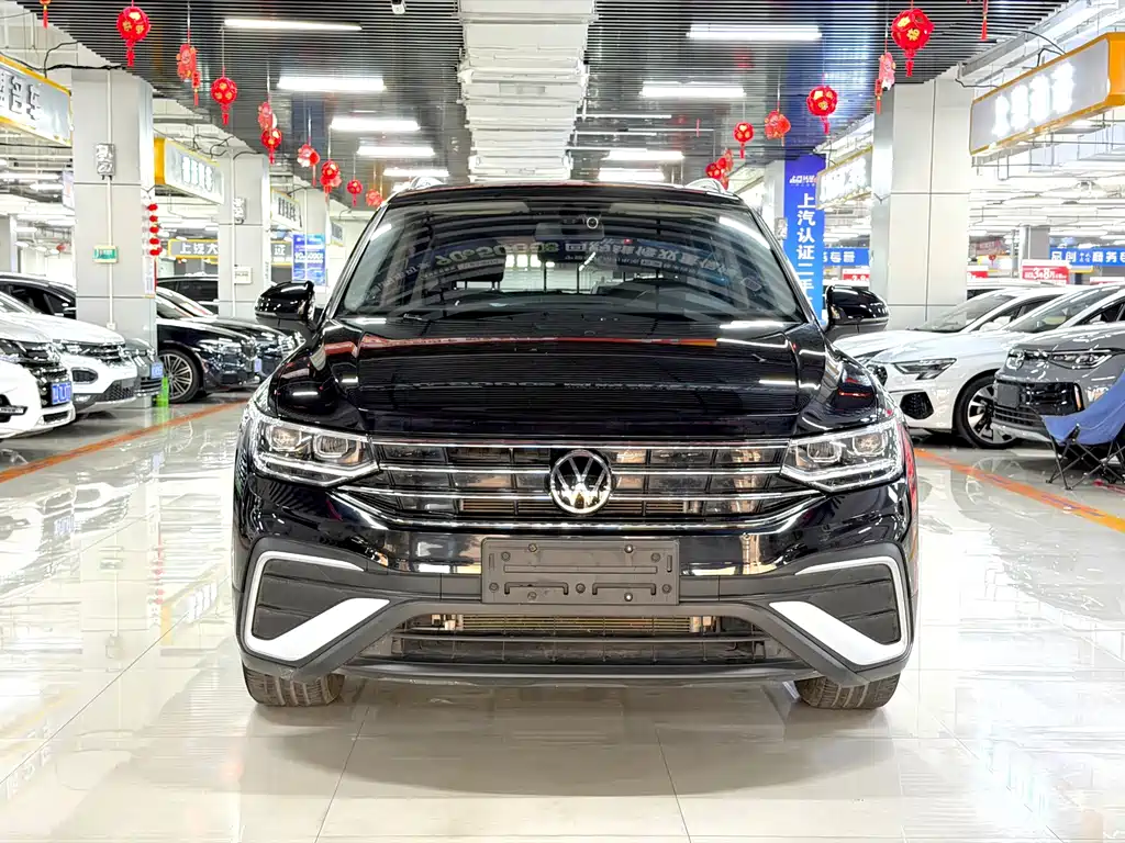 Volkswagen Tiguan L 2022
