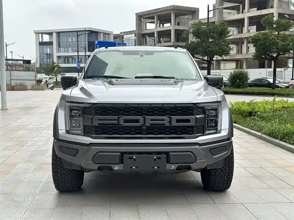 Ford F-150 Raptor 2023