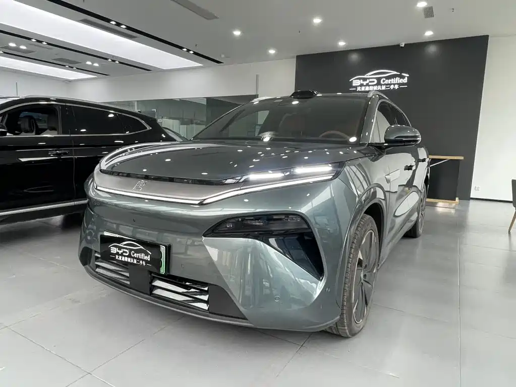 BYD Tang L 2025 — фото 1